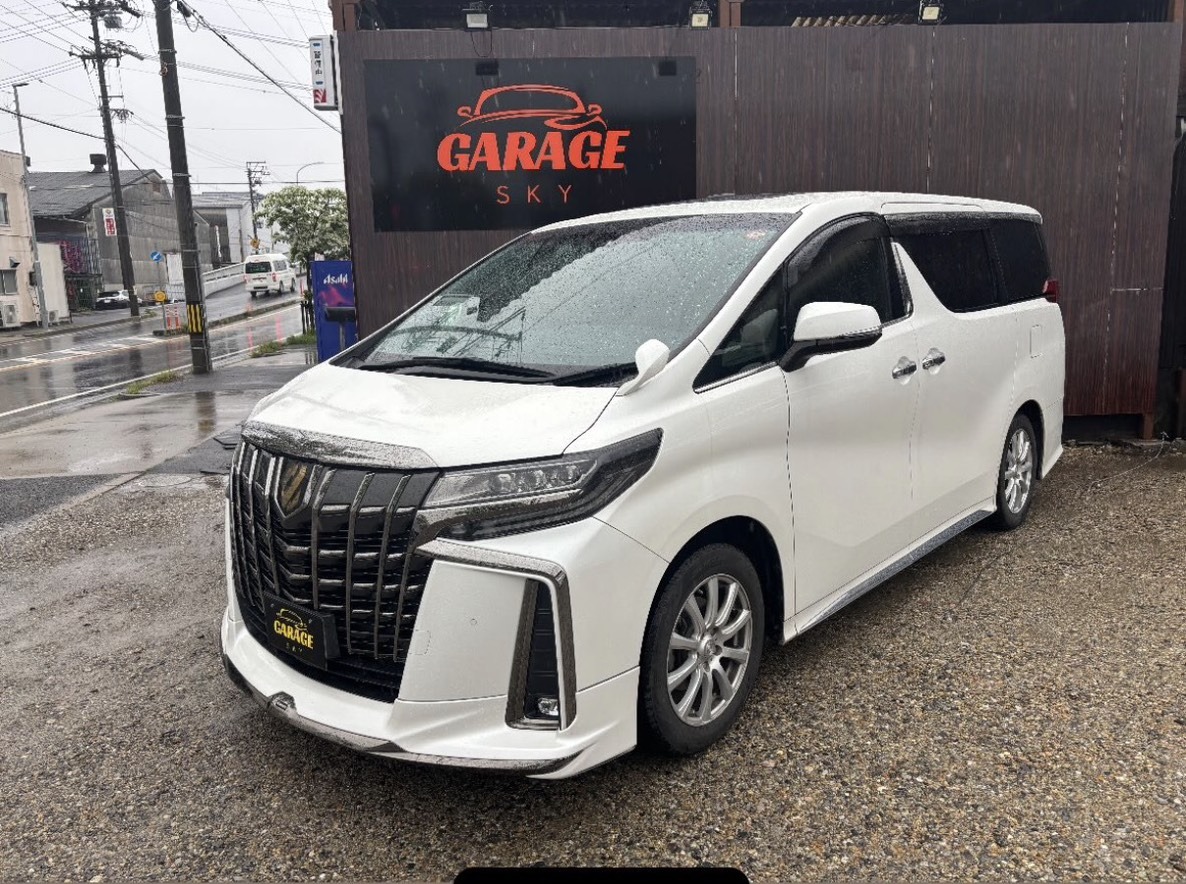 Toyota Alphard 販売実績