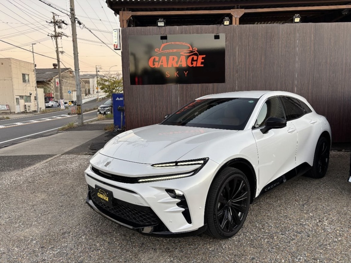 Toyota Crown Sport 販売実績